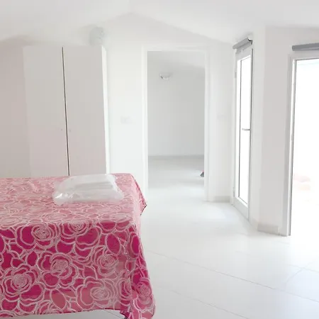 Reale Apartahotel 4*