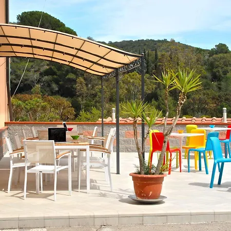 Apartahotel Reale Porto Azzurro