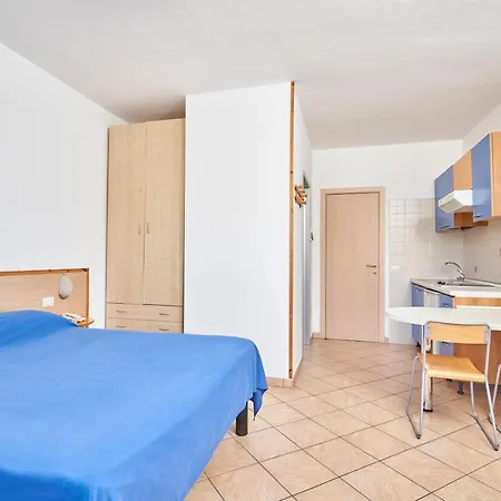 Reale Apartahotel Porto Azzurro